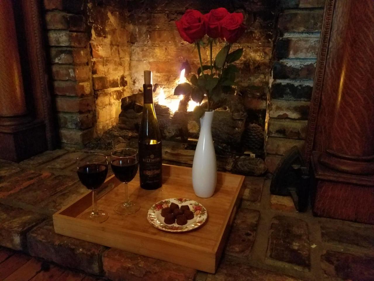 The Lion And The Rose Bed And Breakfast 阿什维尔 外观 照片
